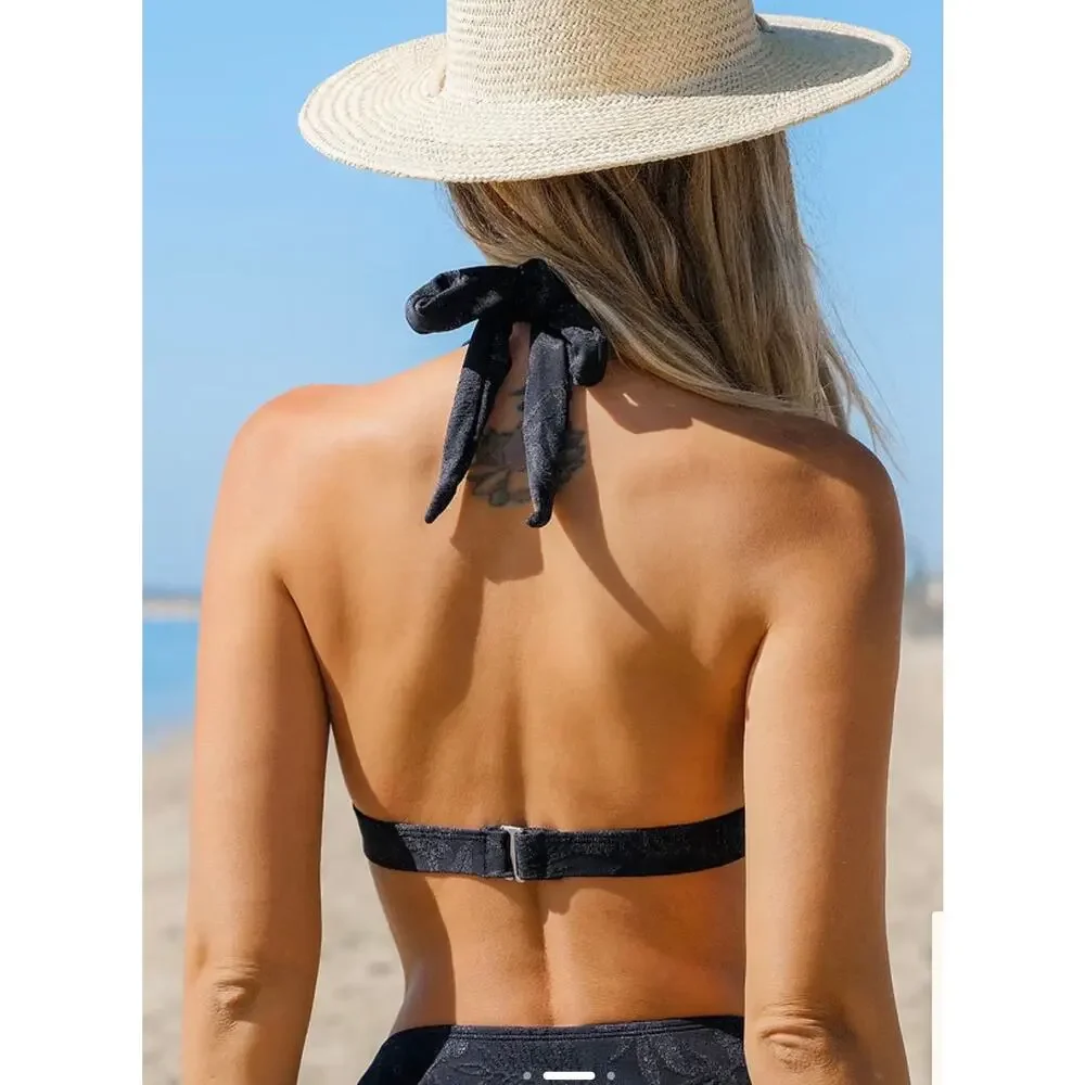 Cupshe Whirling Branches Keyhole Tall Halter Bikini Top Size M Medium NWT